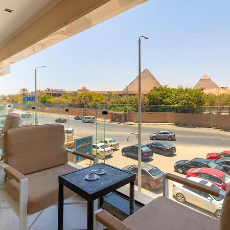 Gaia Pyramids Hotel Kafrat al Jabal Bagian luar foto